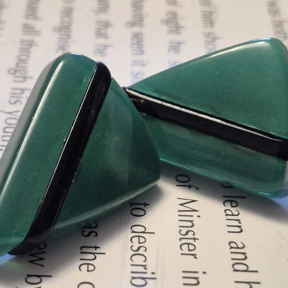 Green and Black Triangle Earrings - Picture 3 of 6